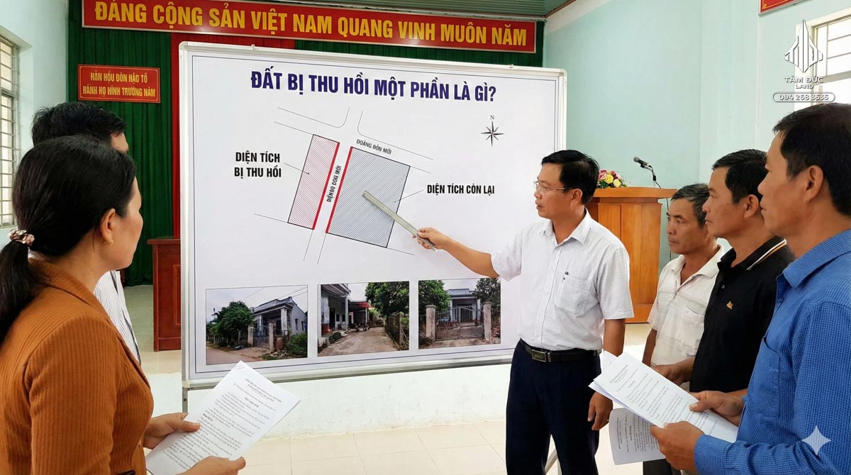 Đất bị thu hồi một phần là gì?