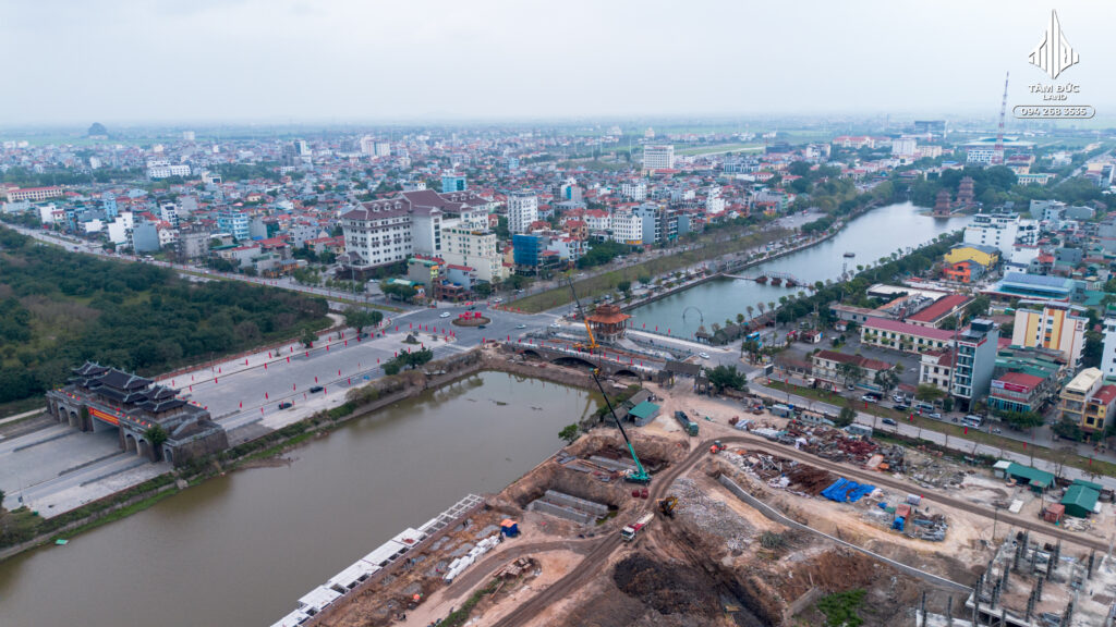 Toàn cảnh chùa cầu Ninh Bình