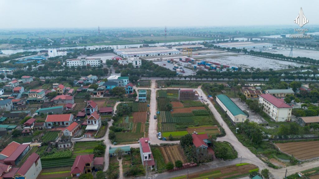 Toàn cảnh vị trí đất Phố Vĩnh Tiến 3